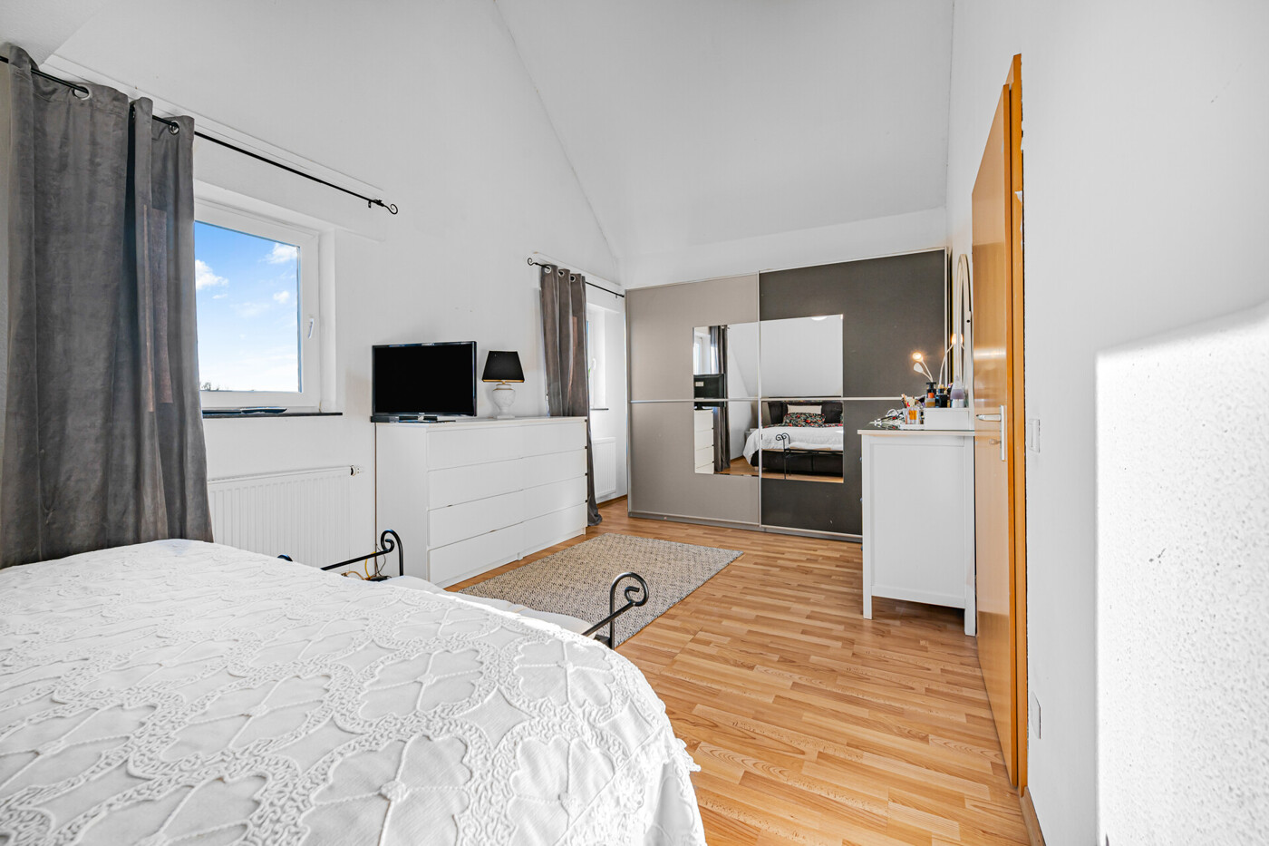 Schlafzimmer, Spitzboden