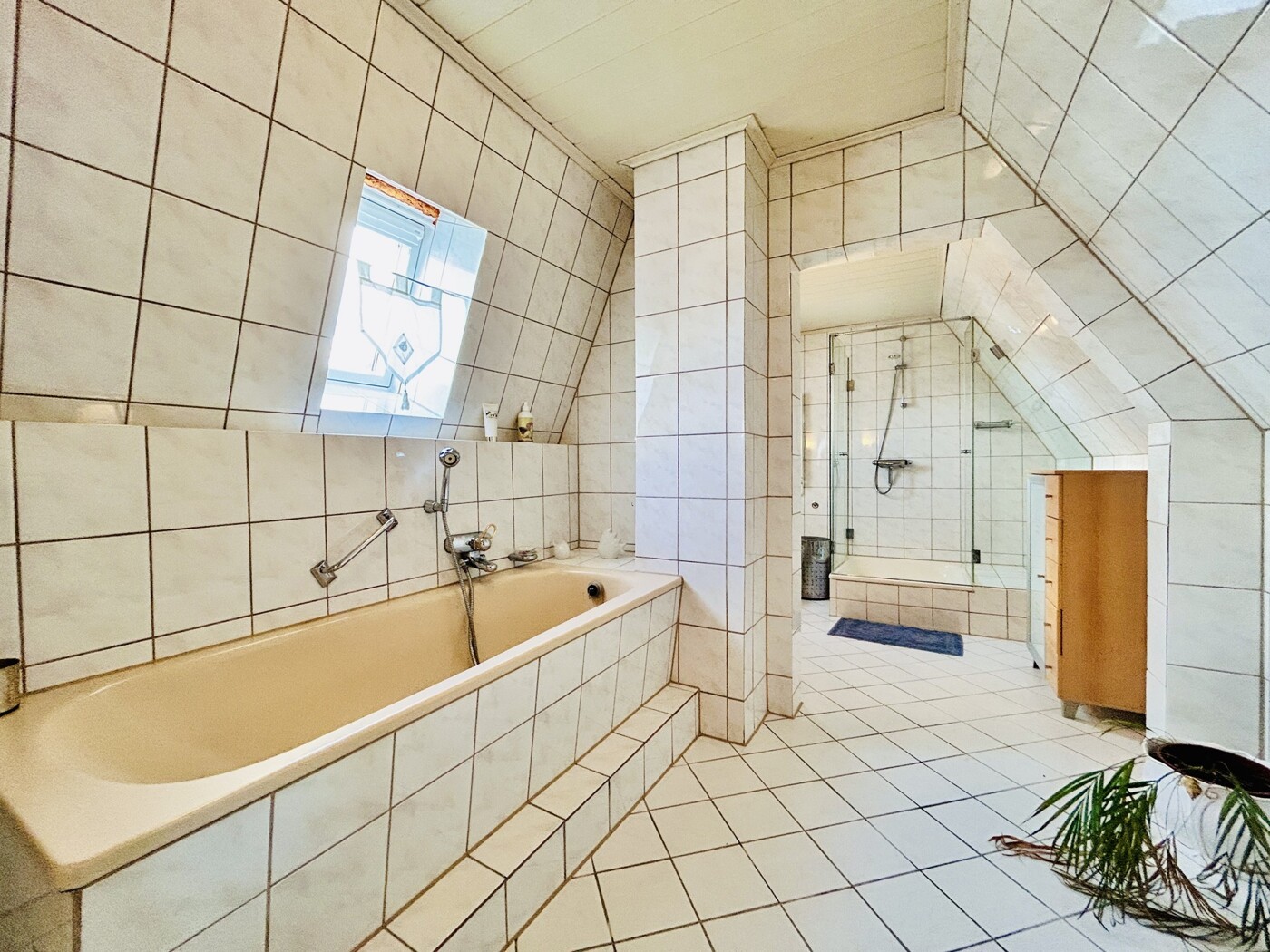 Badezimmer, 1. Obergeschoss