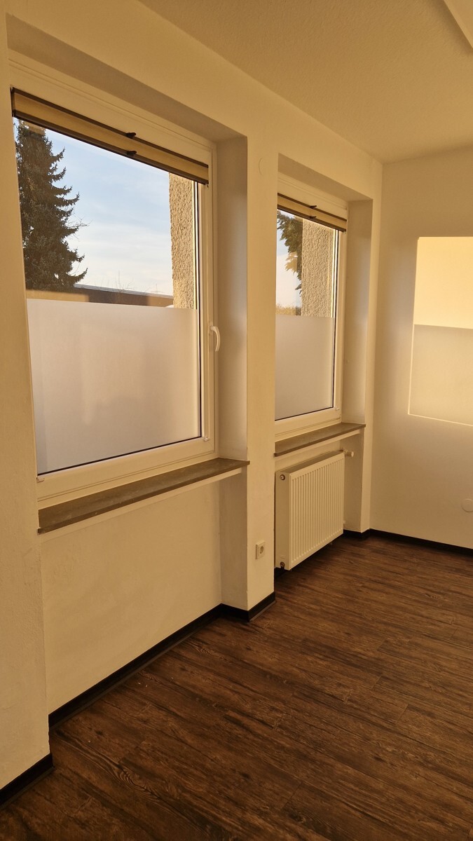 Büro EG