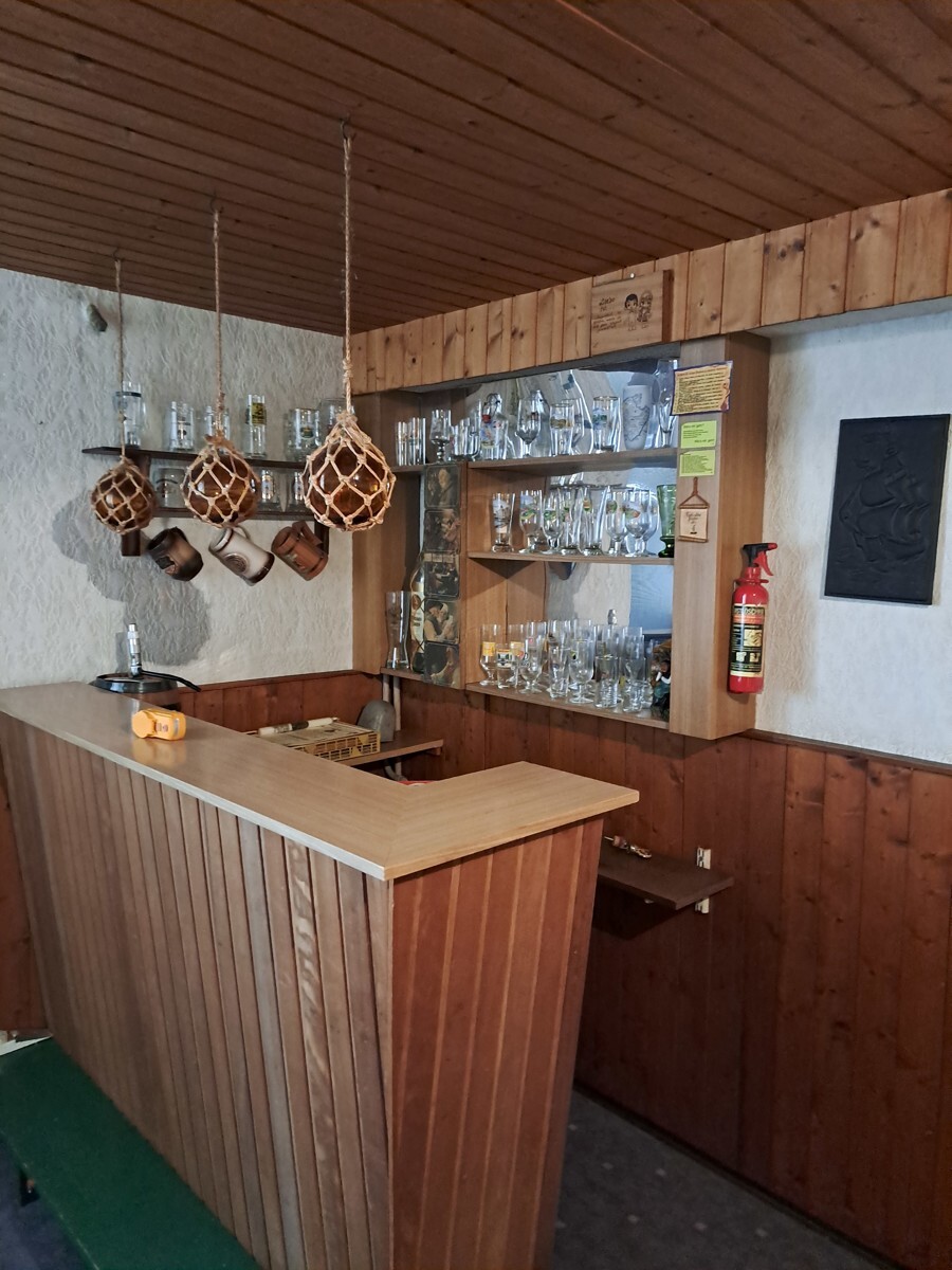 Kellerbar