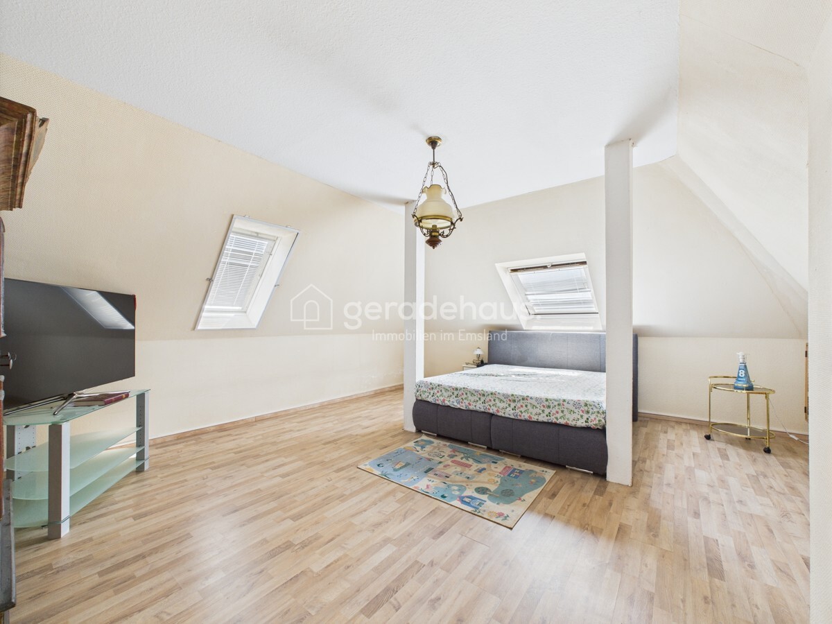 Schlafzimmer OG