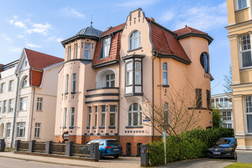 Straßenansicht