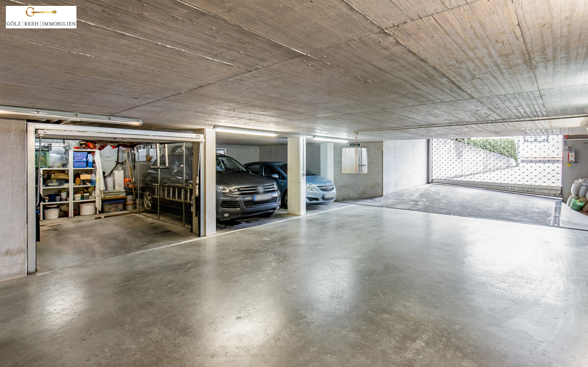 5c085c00 c013 4994 8415 c06bb65096ca TG Platz + Garage