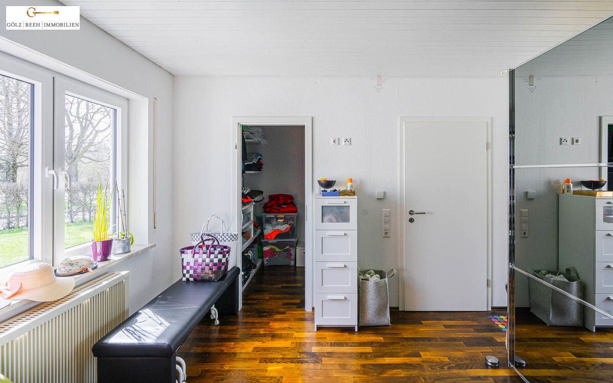 8c03c0eb 3fbb 4aa1 9268 64593670e72f Zimmer EG