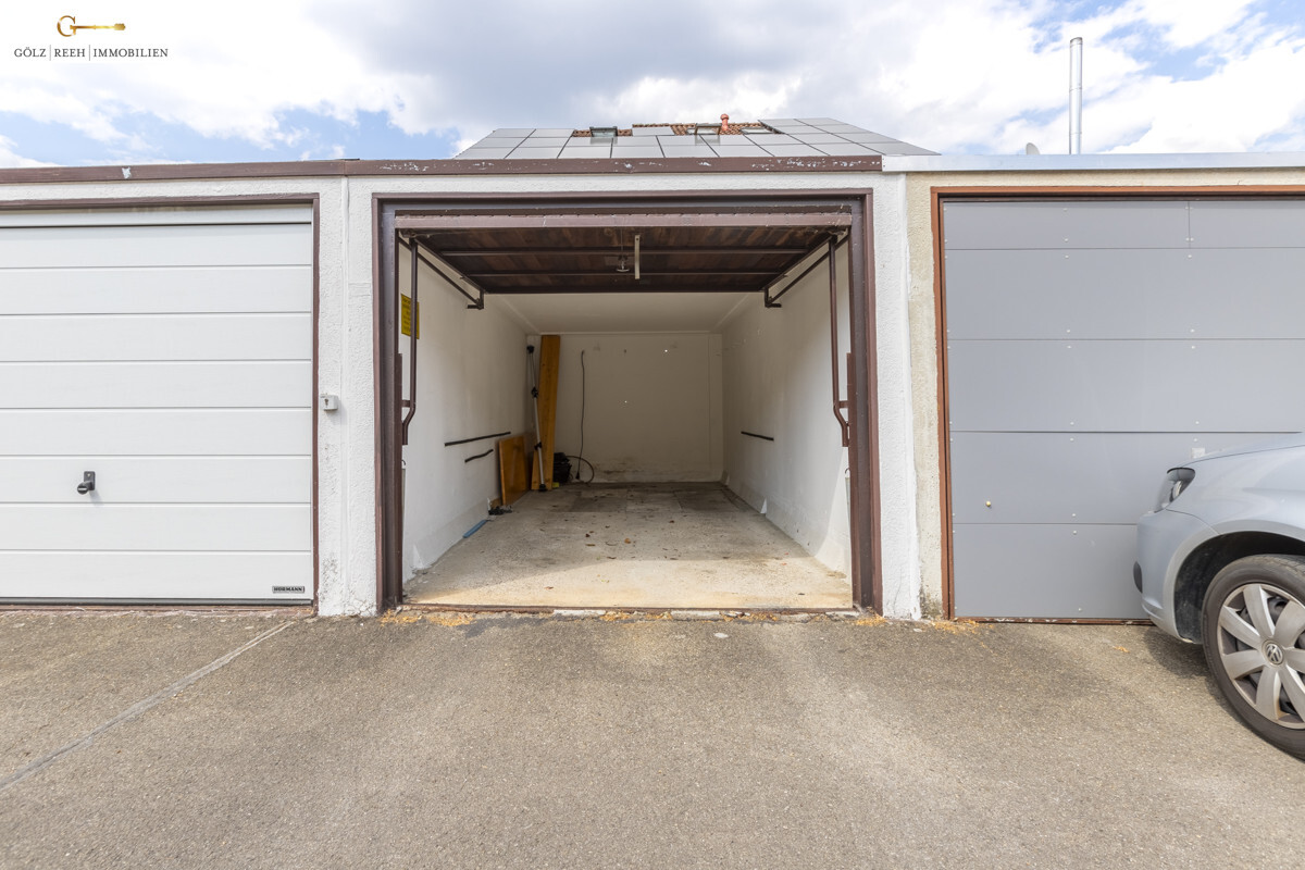 0c65c022 4714 4449 812b 808cd88a5f48 Garage