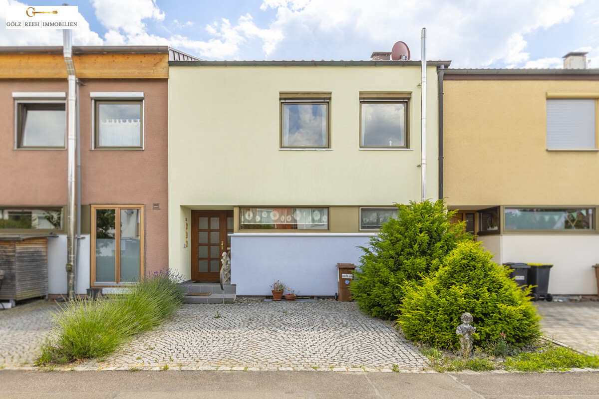 6e821013 2061 4401 a0d5 0194fed72d54 Vorderseite Haus
