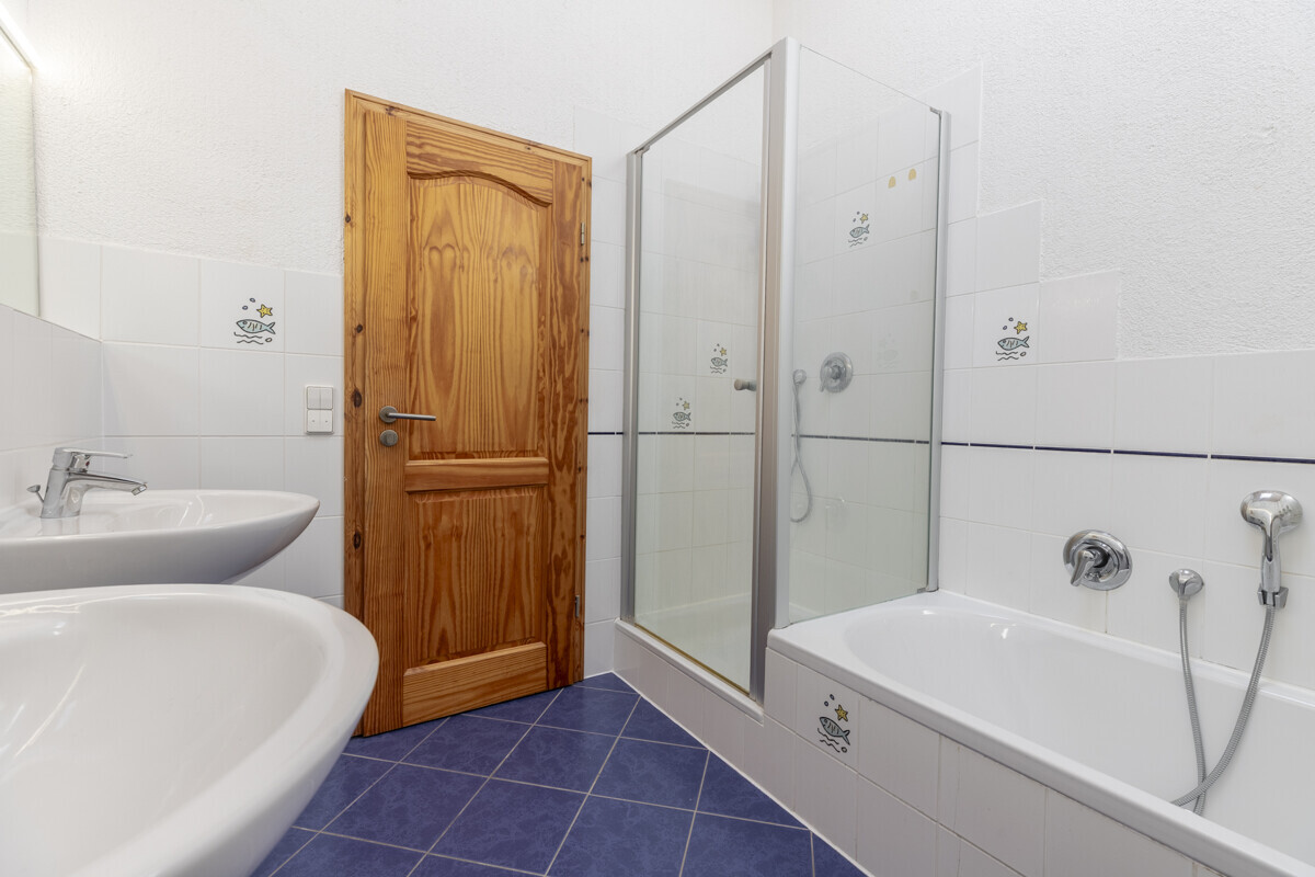 a745afca bfc9 498d 8471 c3f41d1014ef Badezimmer