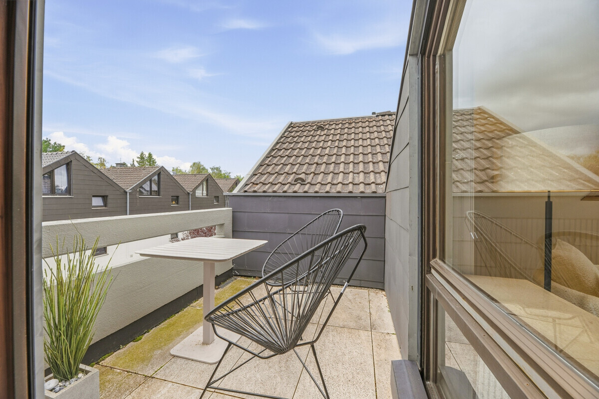 a91d6da2 63fd 4aa4 8d87 42ec372b8ccd kl. Dachterrasse