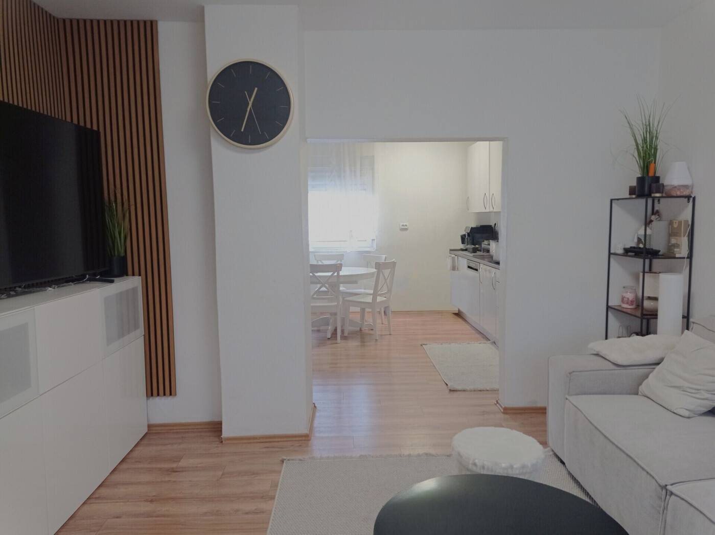 mit Zugang zur Essküche