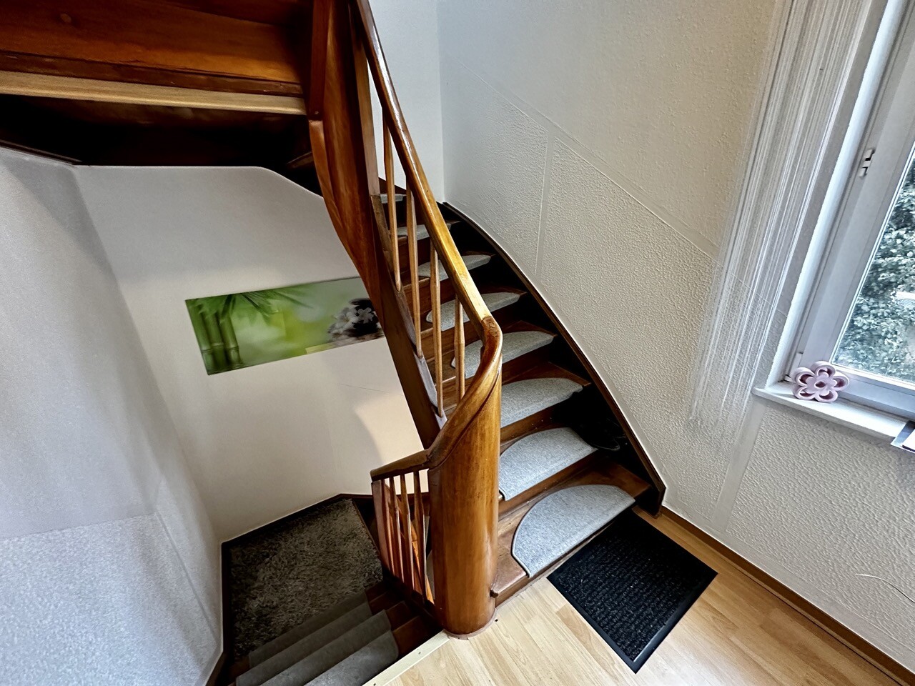 Treppe zum Obergeschoss