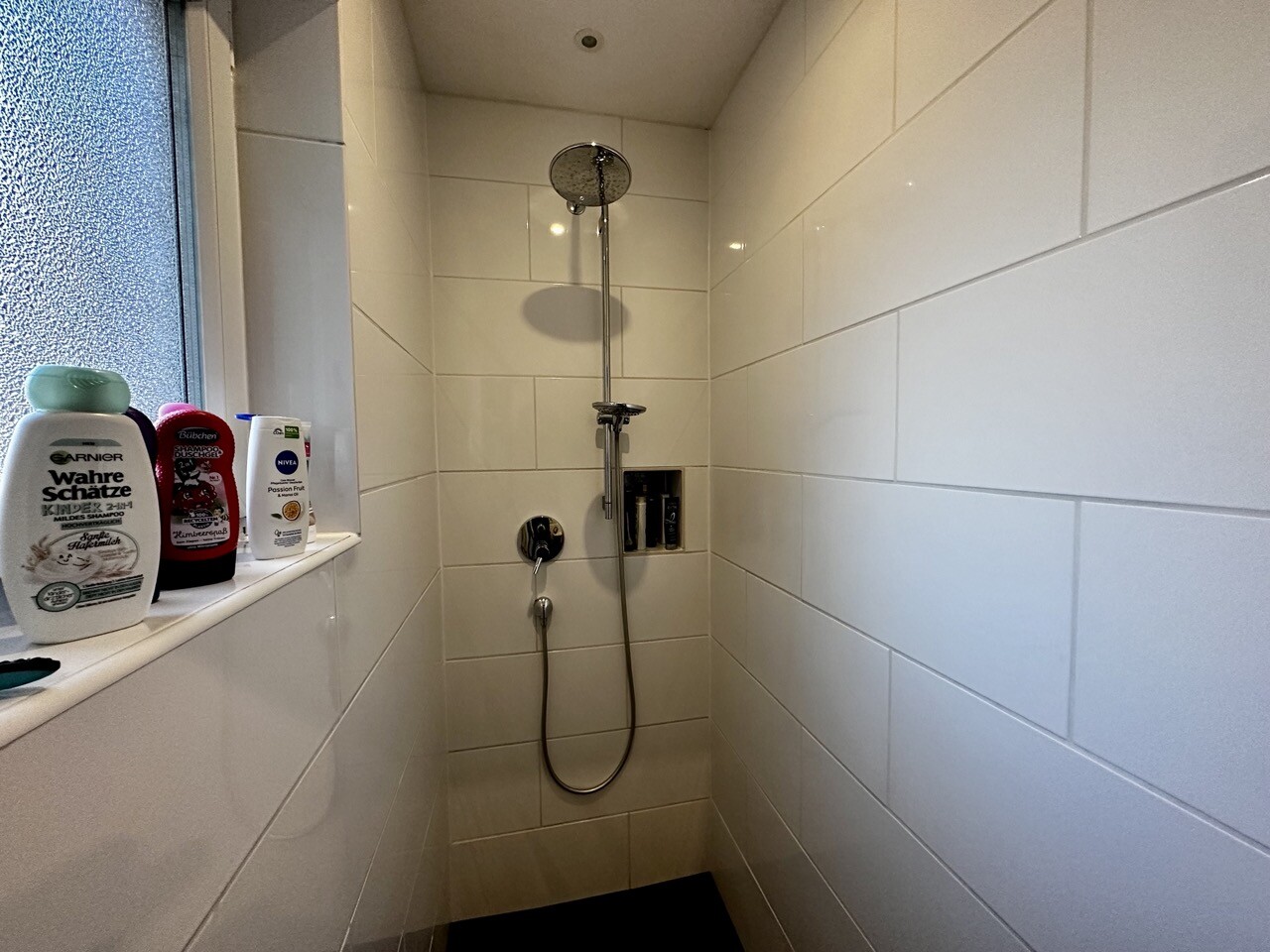 Dusche im Erdgeschoss