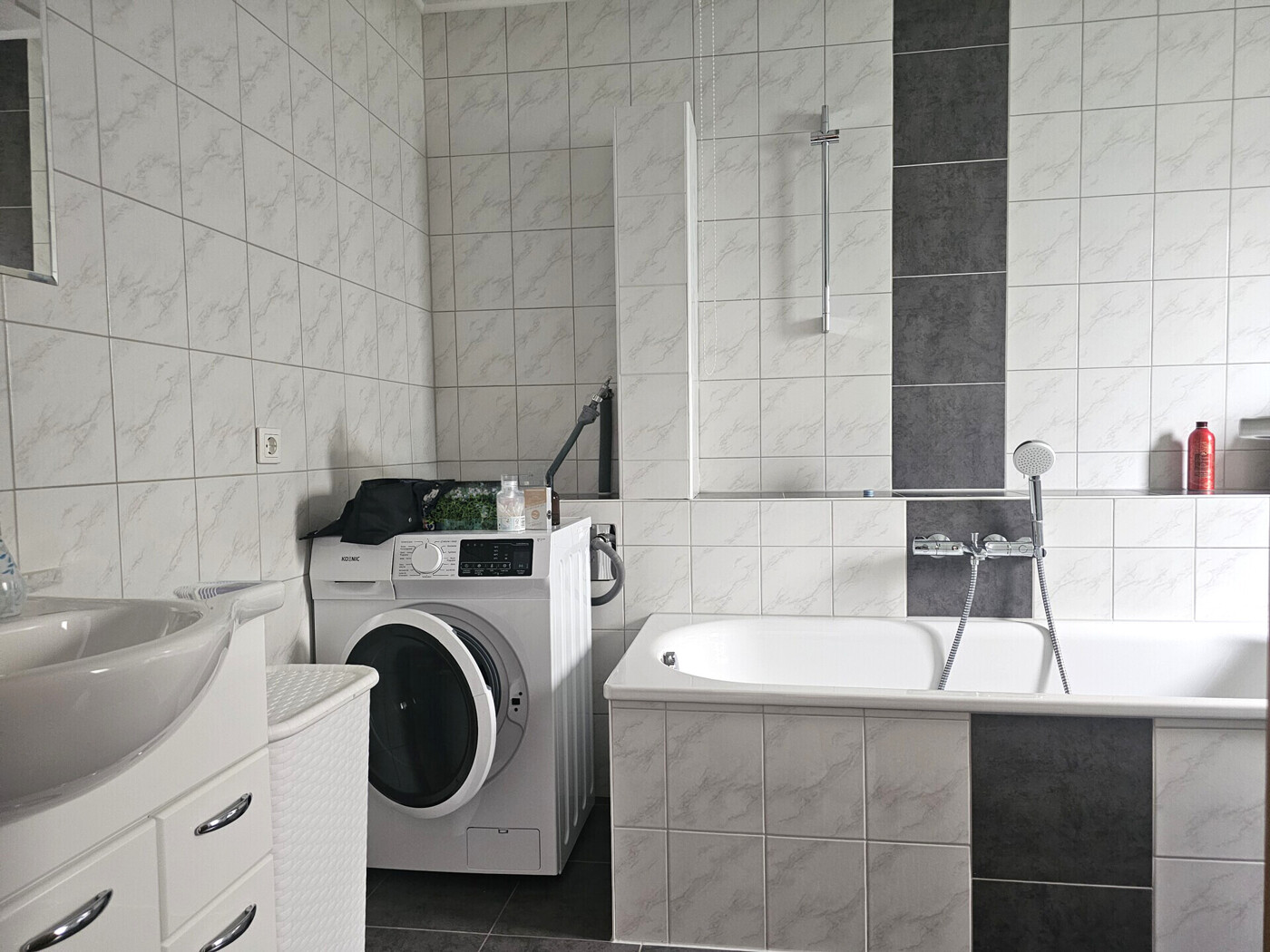 Bad Einliegerwohnung