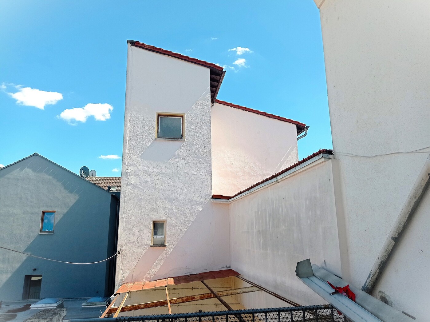 Seitenansicht (Haus 2)