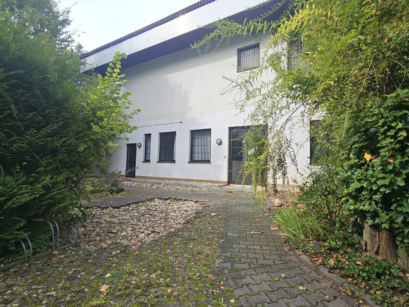 versteckter Eingangsbereich