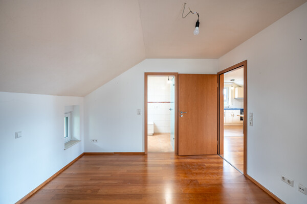 Schlafzimmer im OG