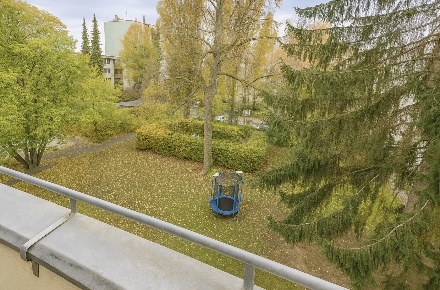 Ansicht in Blick in Richtung Grünanlage