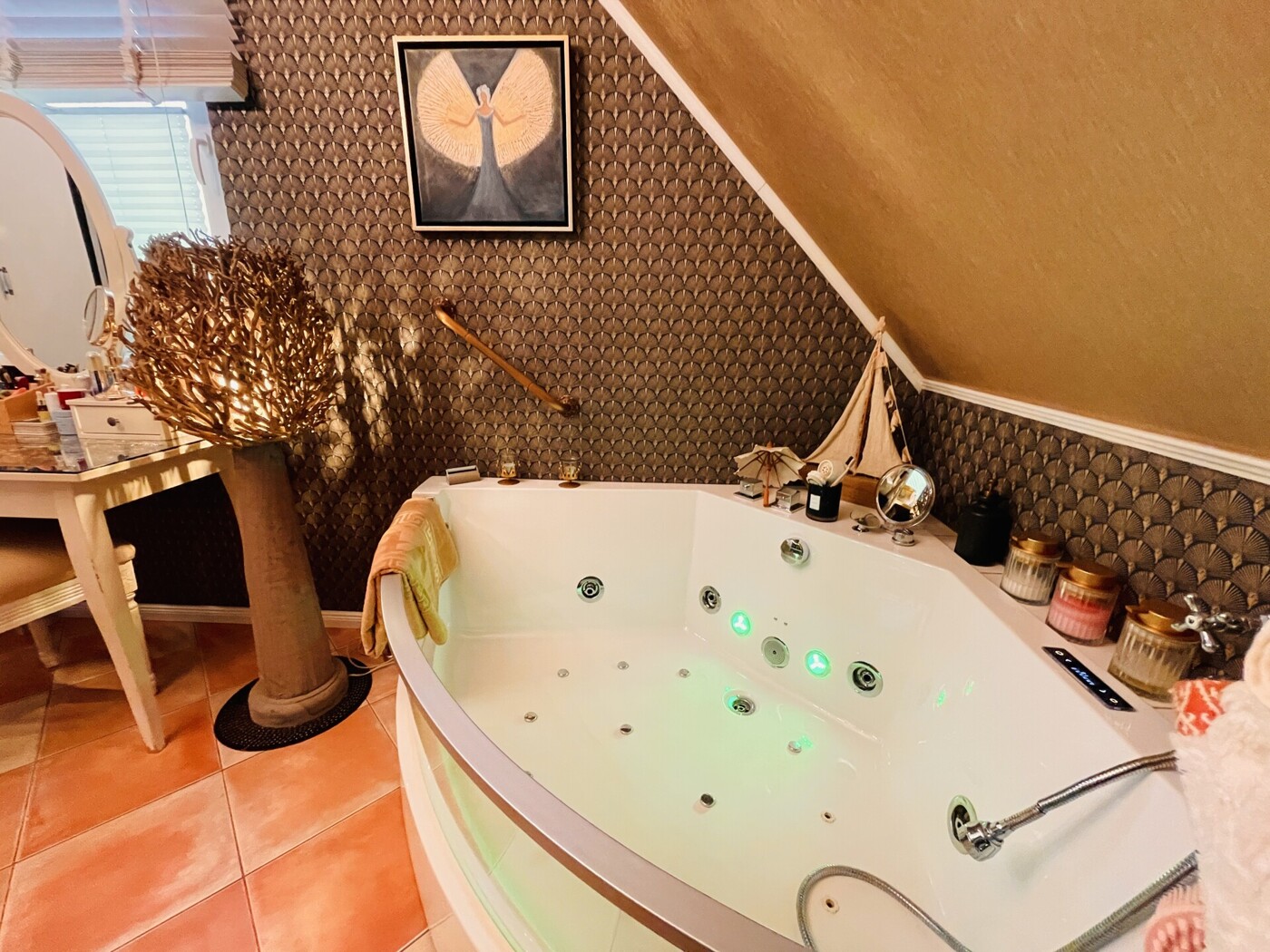 EFH - OG - Whirpool mit LED