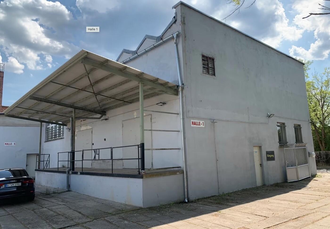Halle 1
