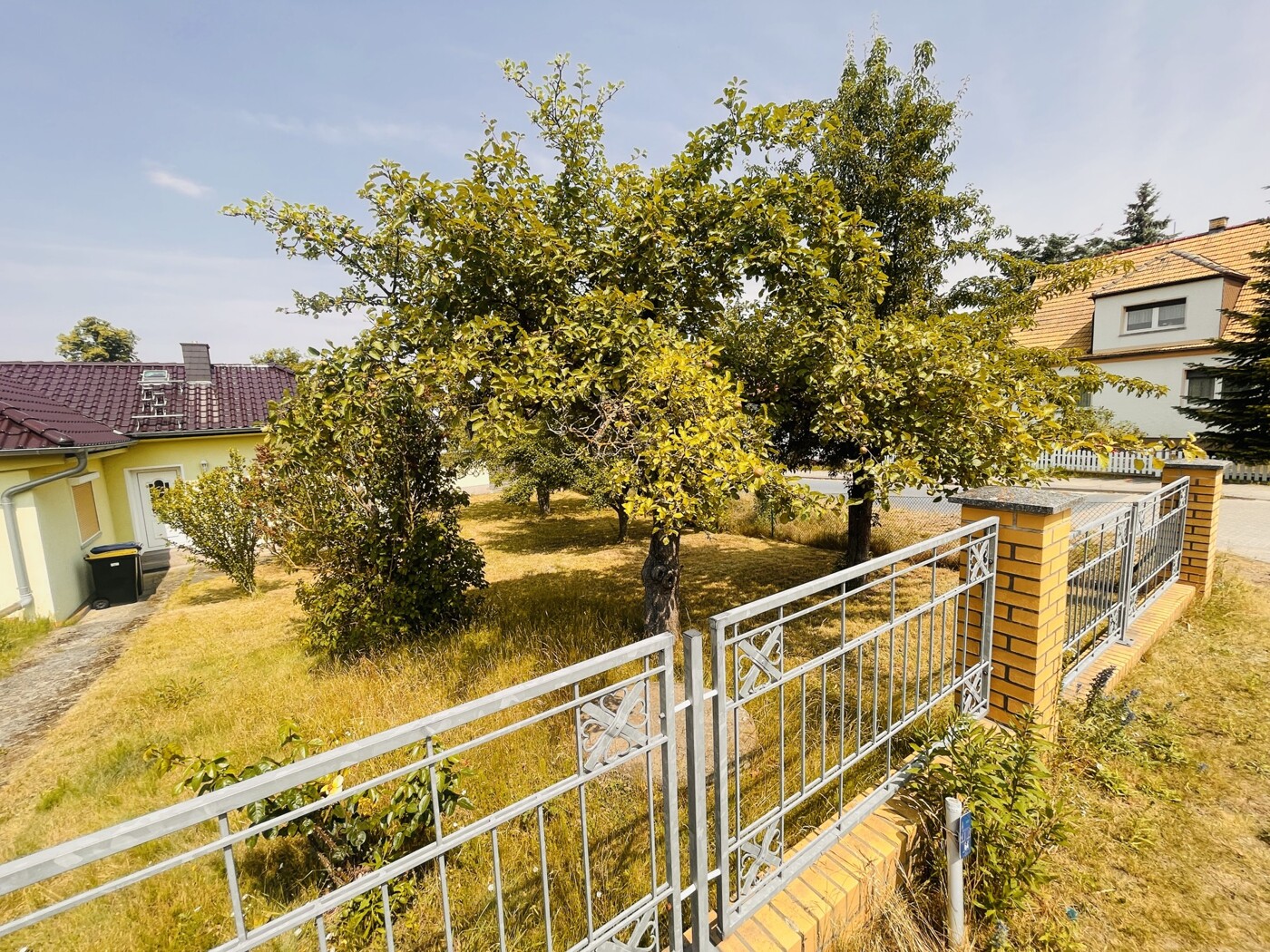 Blick in Richtung Grundstück