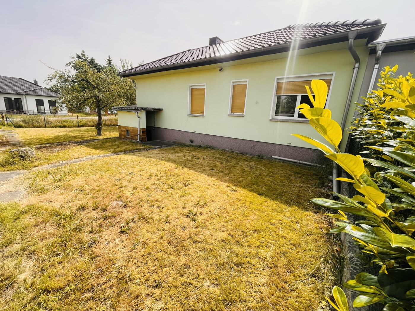 Seitenansicht - Immobilie