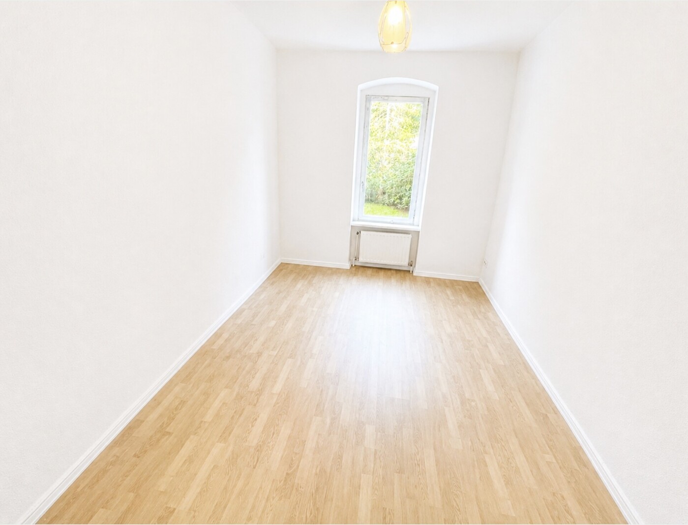 Blick in Richtung Zimmer 2