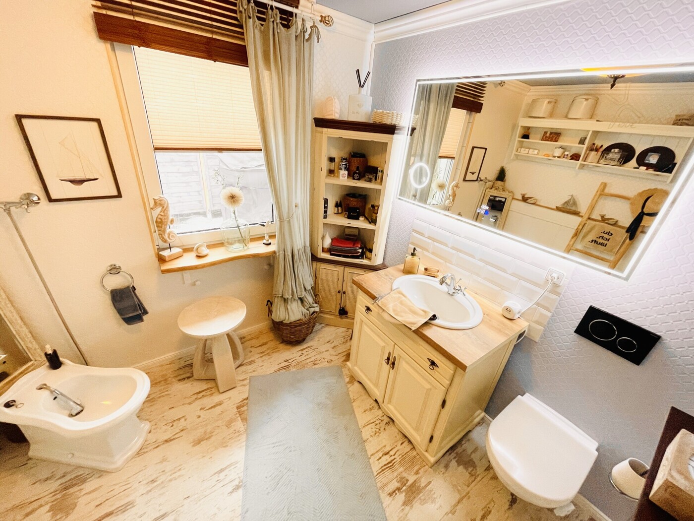 EFH - EG - Badezimmer inkl. BD