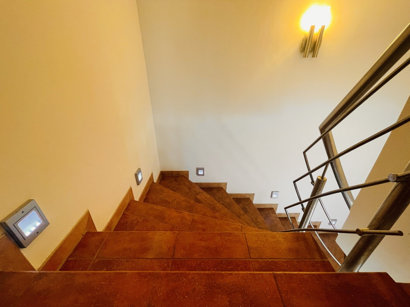 Pension - Treppen zum OG 