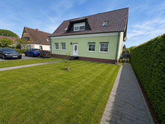 Haus - Vorderansicht