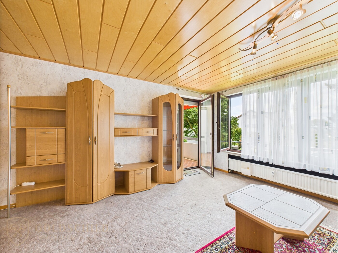Zugang Balkon