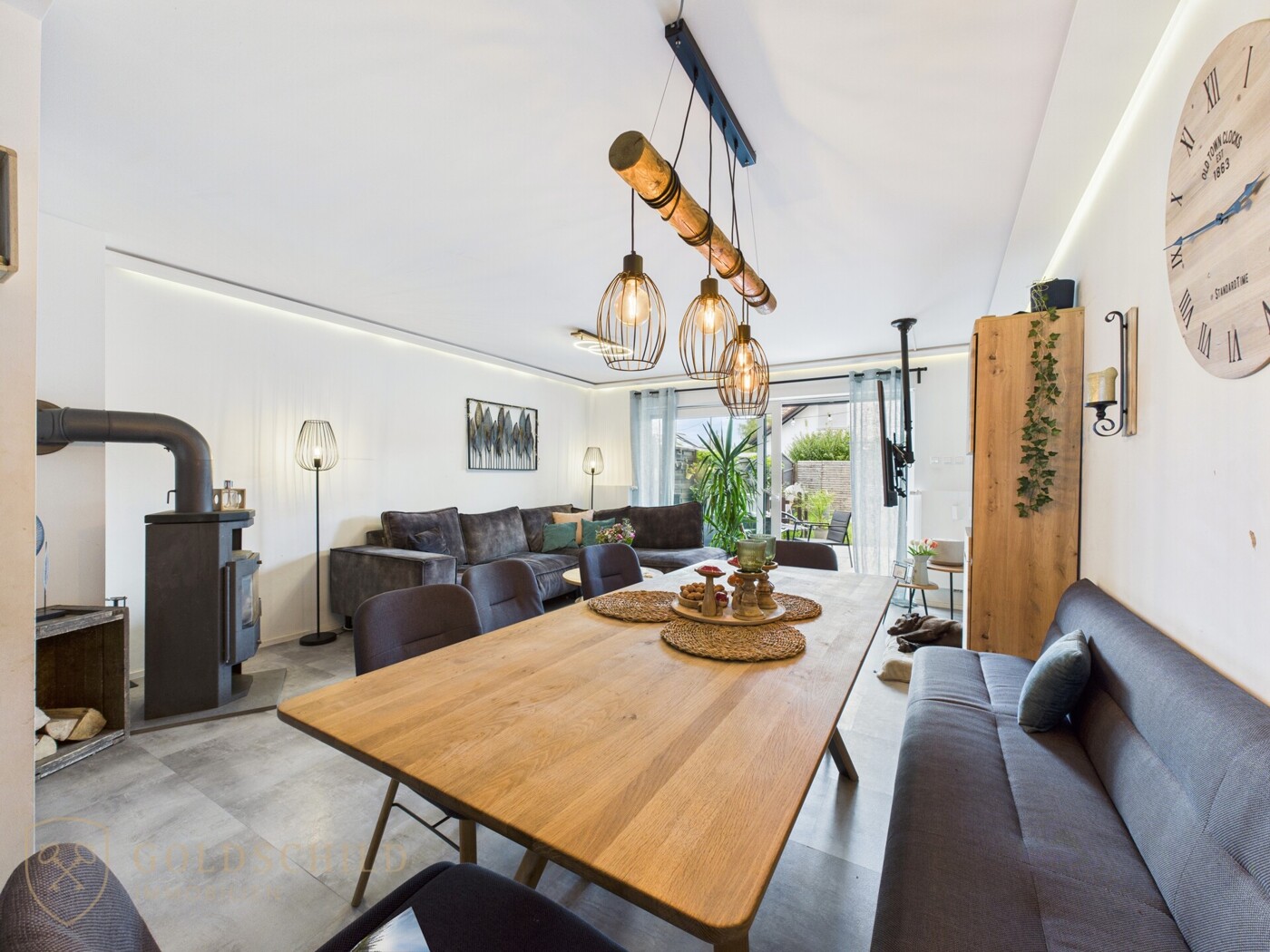 Wohn- und Esszimmer EG