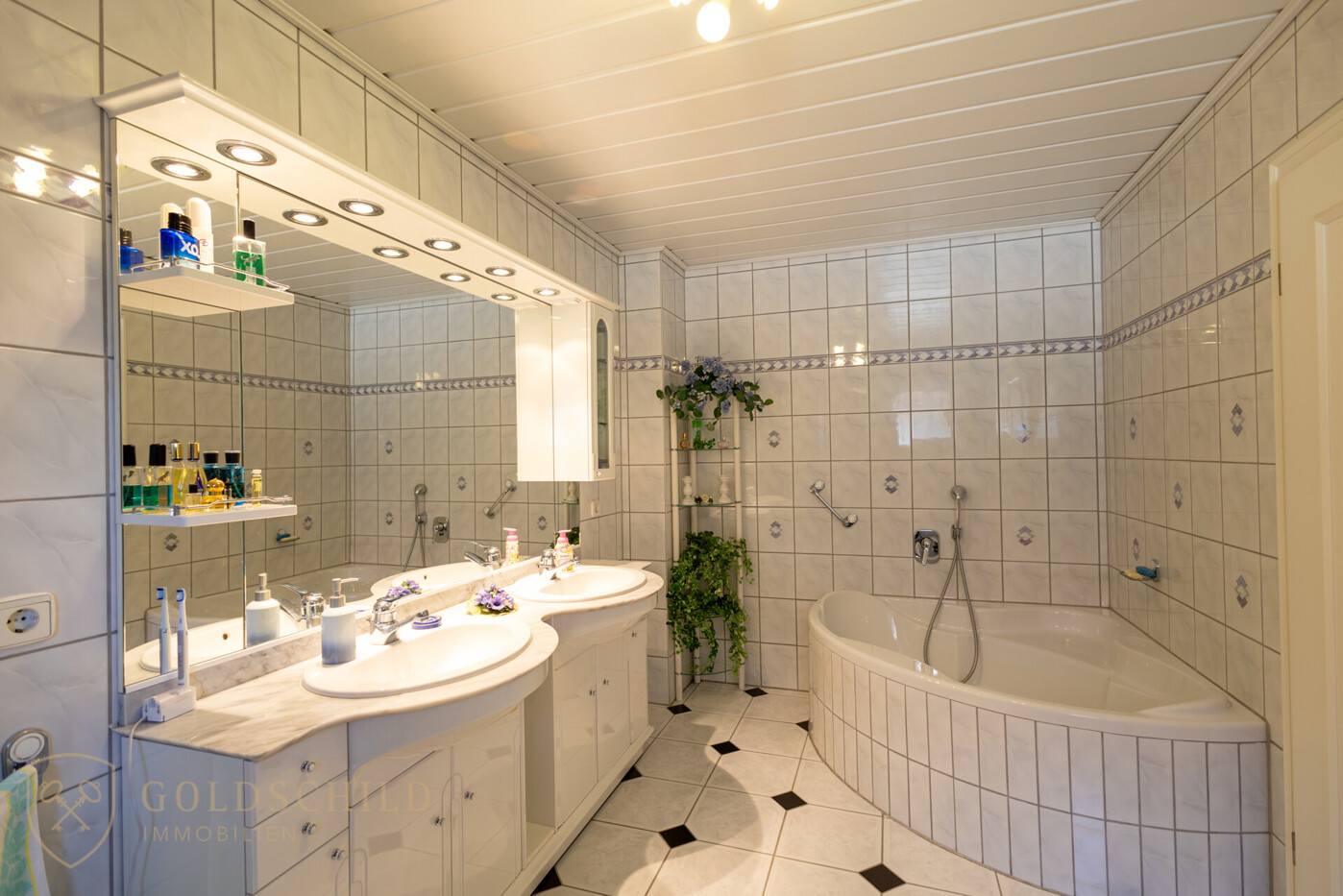 Wohnung OG