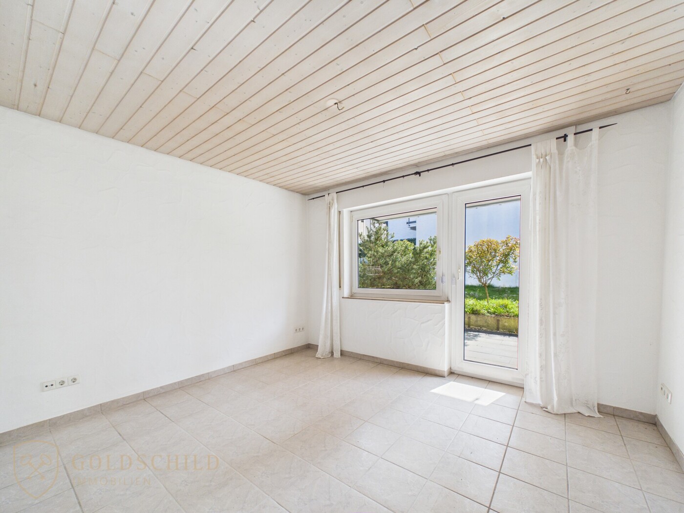 Schlafzimmer Wohnung EG