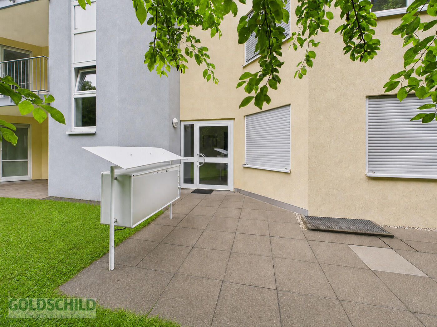 Appartamento_Neckartenzlingen_Ingresso_edificio