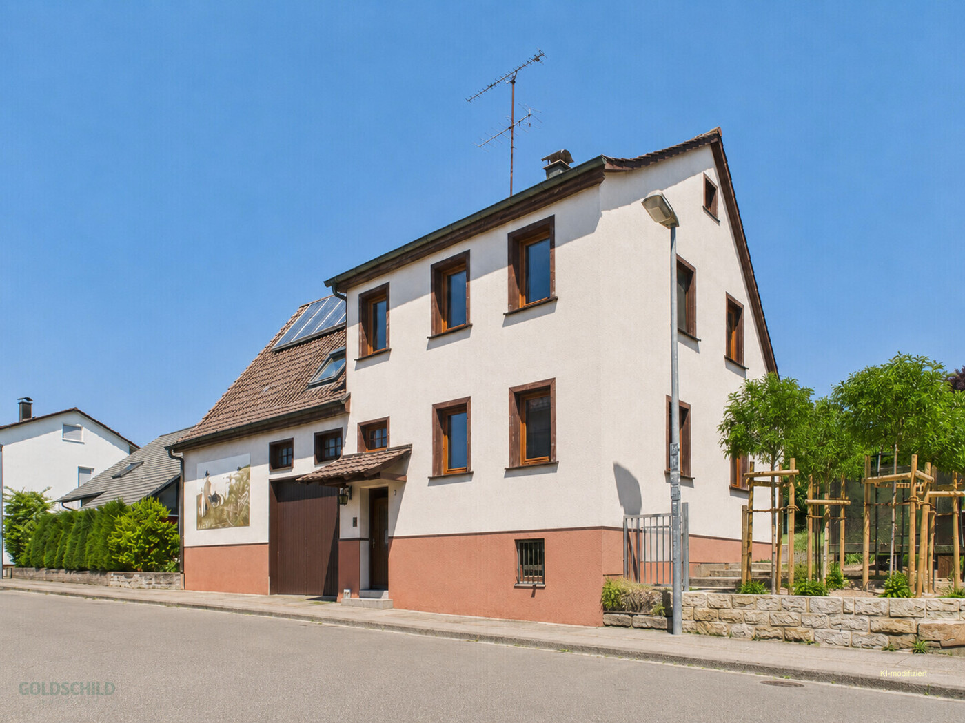 Einfamilienhaus_Hochdorf_Vorderseite (KI-modifiziert)