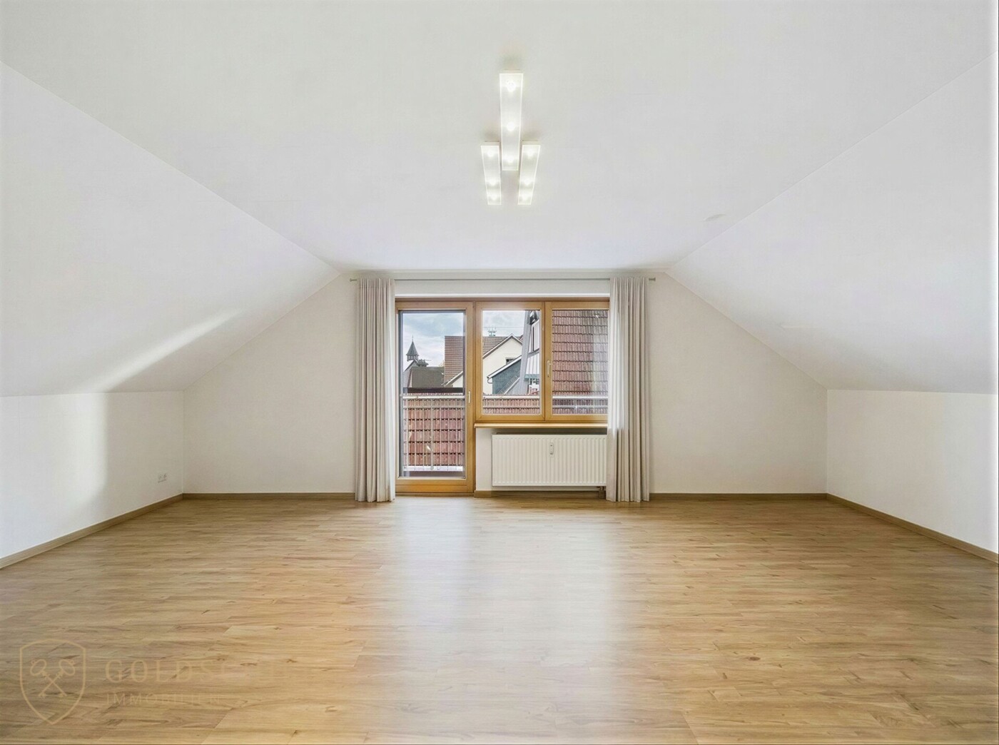 Zimmer DG leer (KI-modifiziert)