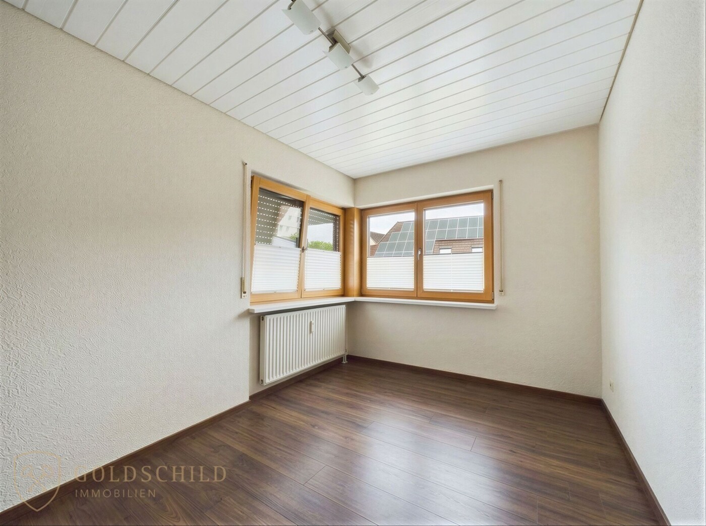 OG Gästezimmer leer (KI-modifiziert)