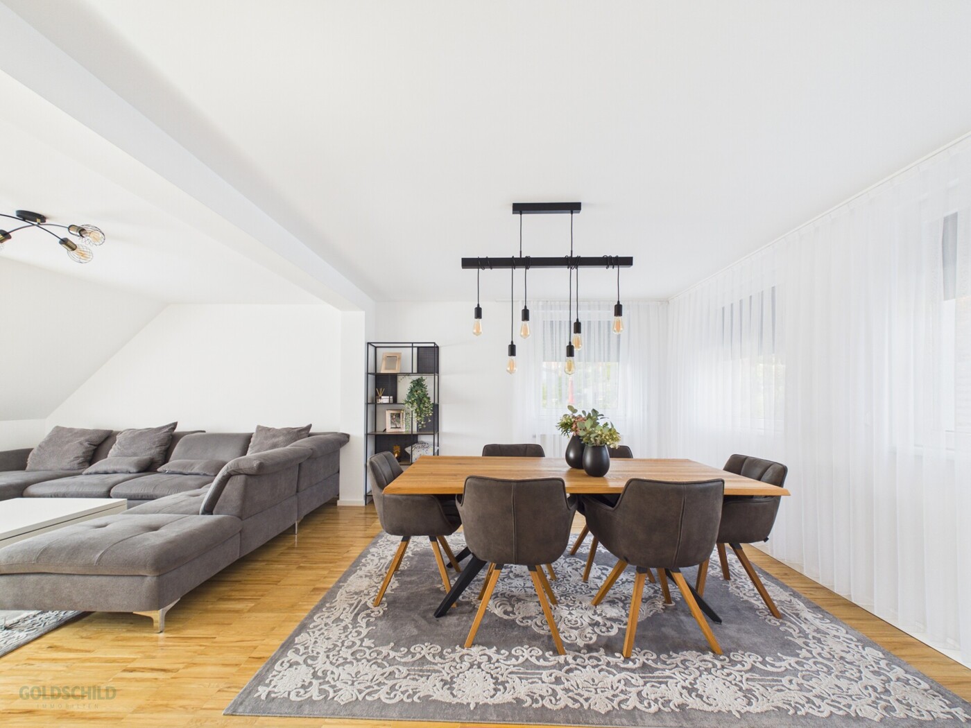 Einfamilienhaus_Stuttgart Essbereich
