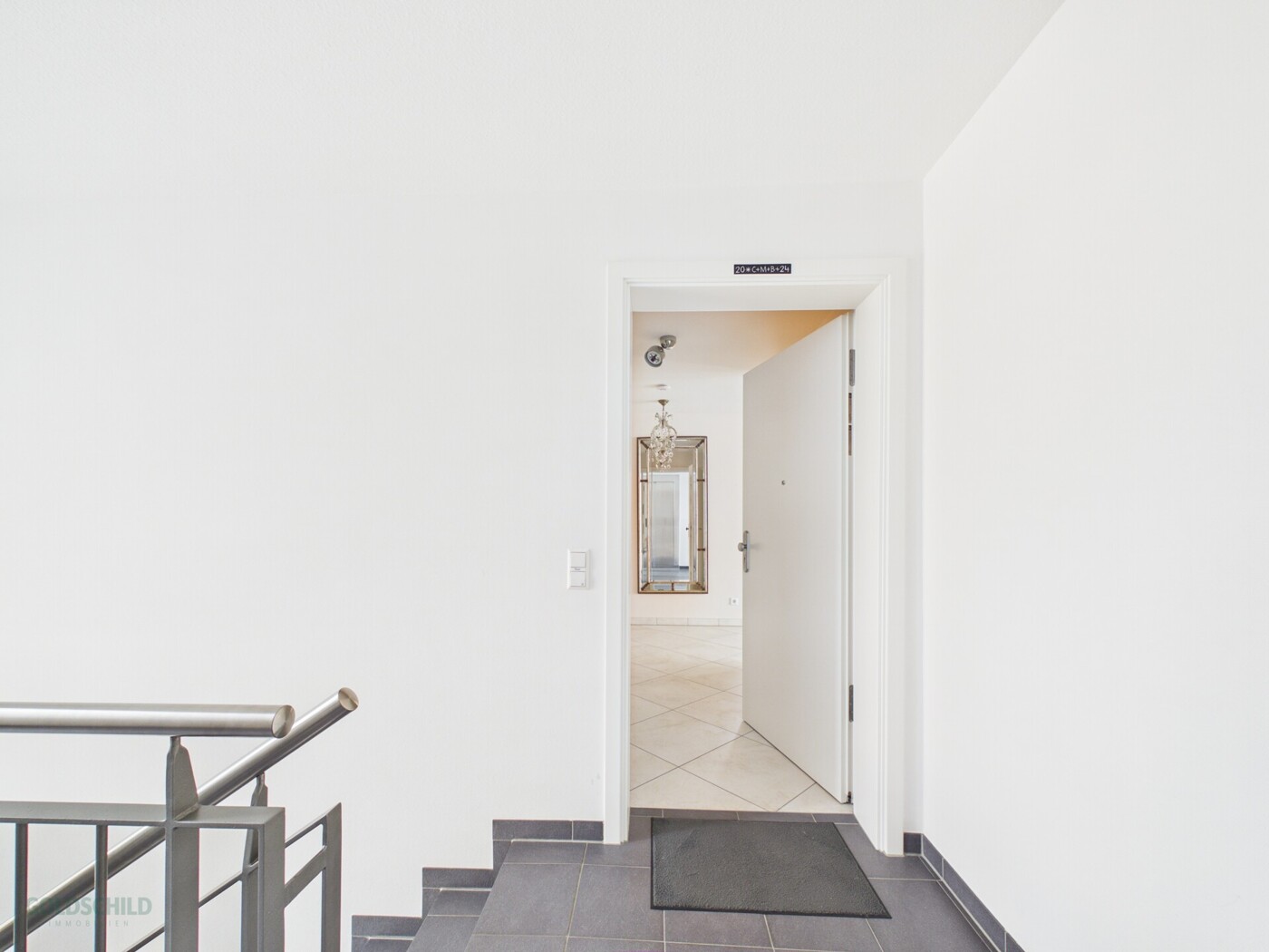 Eigentumswohnung_Kirchheim_Wohnungseingang