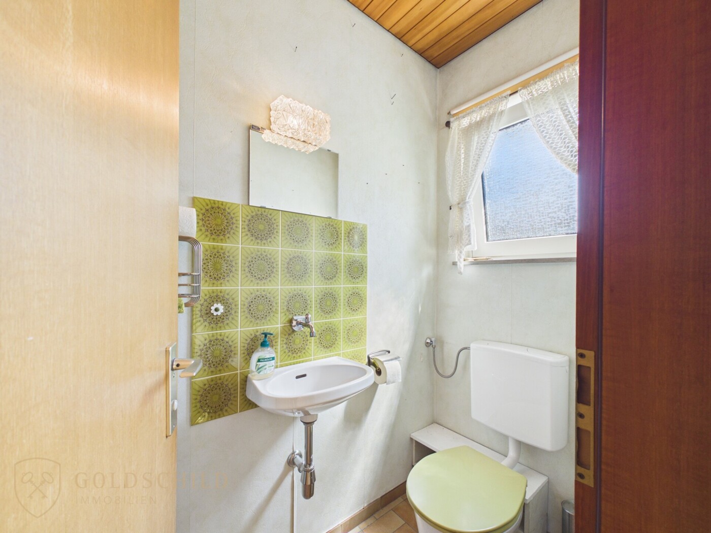 Bagno (modificato con IA)