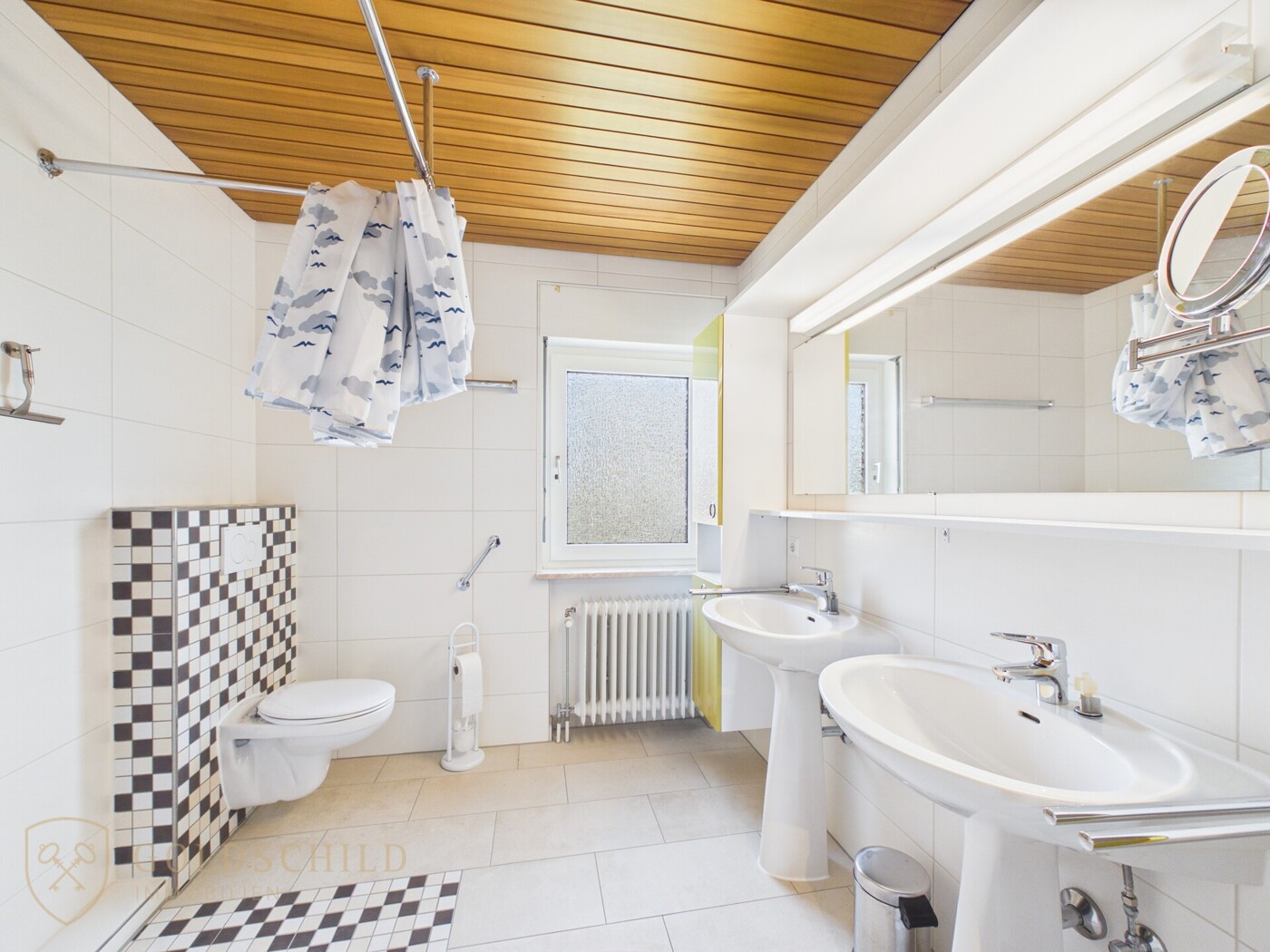 Bagno (modificato con IA)