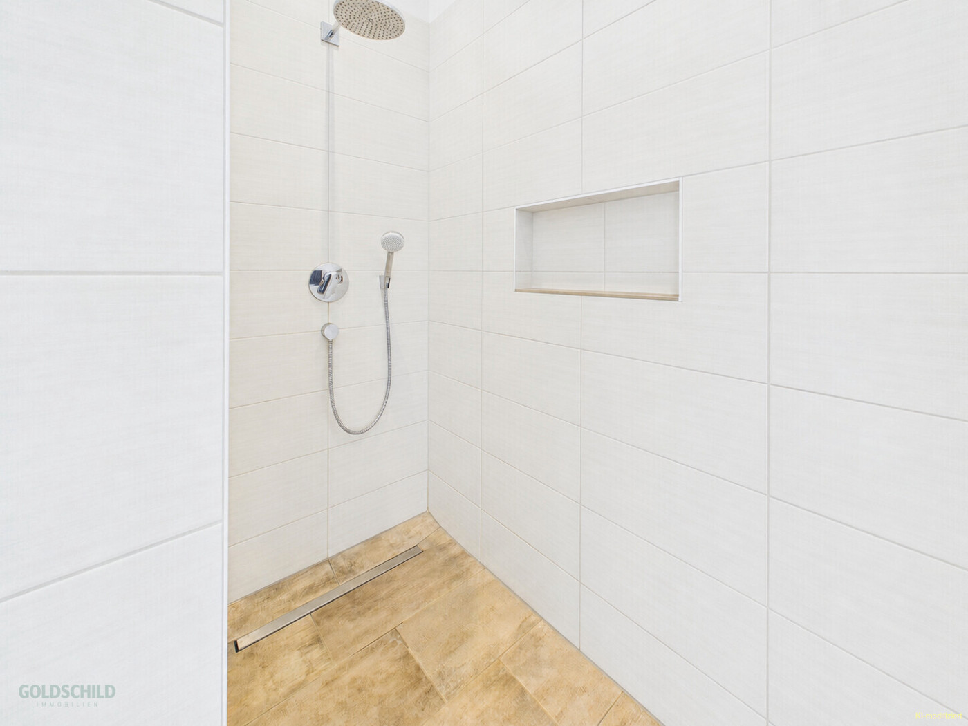Einfamilienhaus_Erdmannhausen_Badezimmer