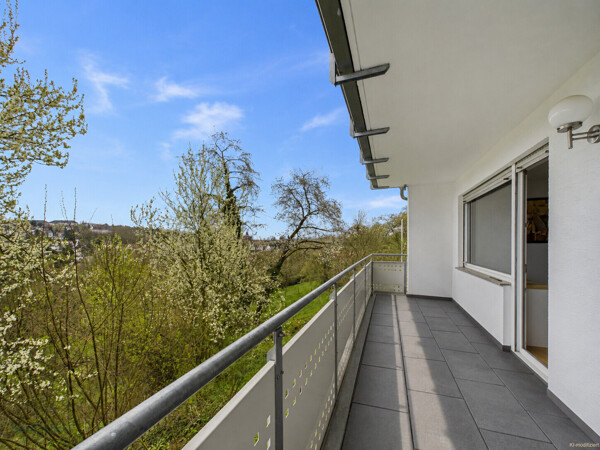 Eigentumswohnung_Esslingen_Balkon (KI-modifiziert)