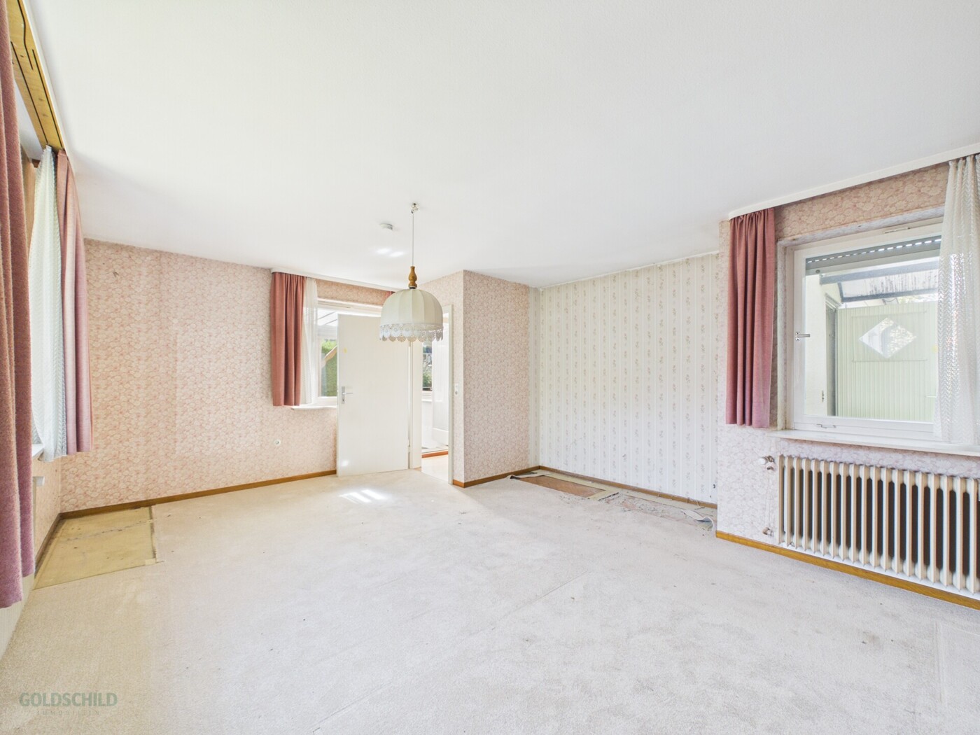 Einfamilienhaus_Metzingen_EG_Zimmer2