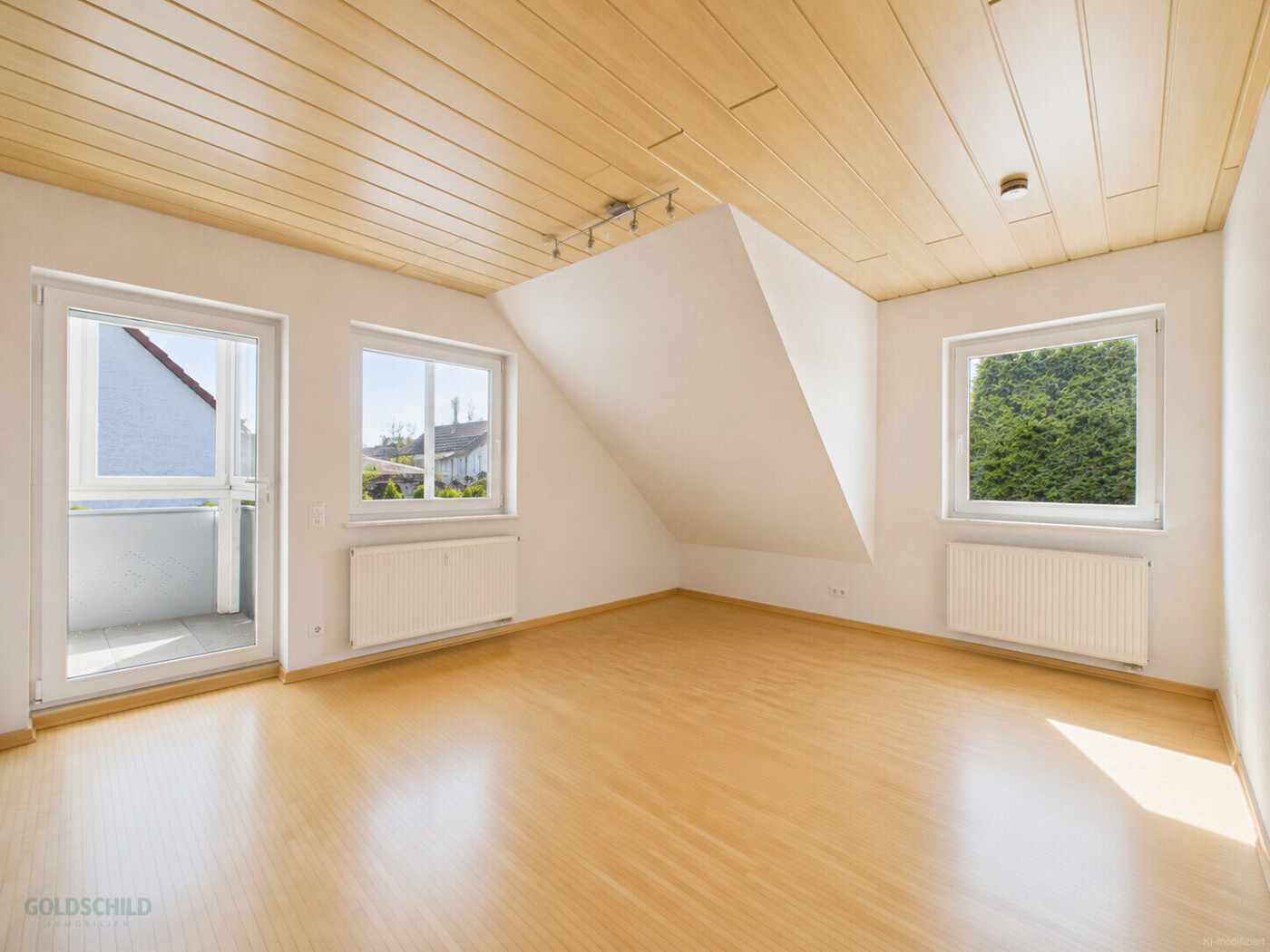 2-Familienhaus_Sonnebühl-Erpfingen_Wohnzimmer_DG (KI-modifiziert)