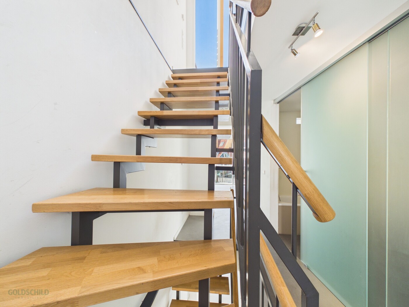 Einfamilienhaus_Reutlingen_Aufgang 3. OG