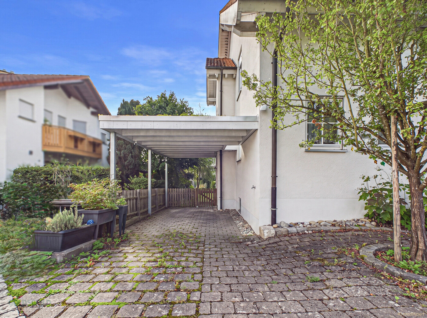 Einfamilienhaus_Wannweil_Carport