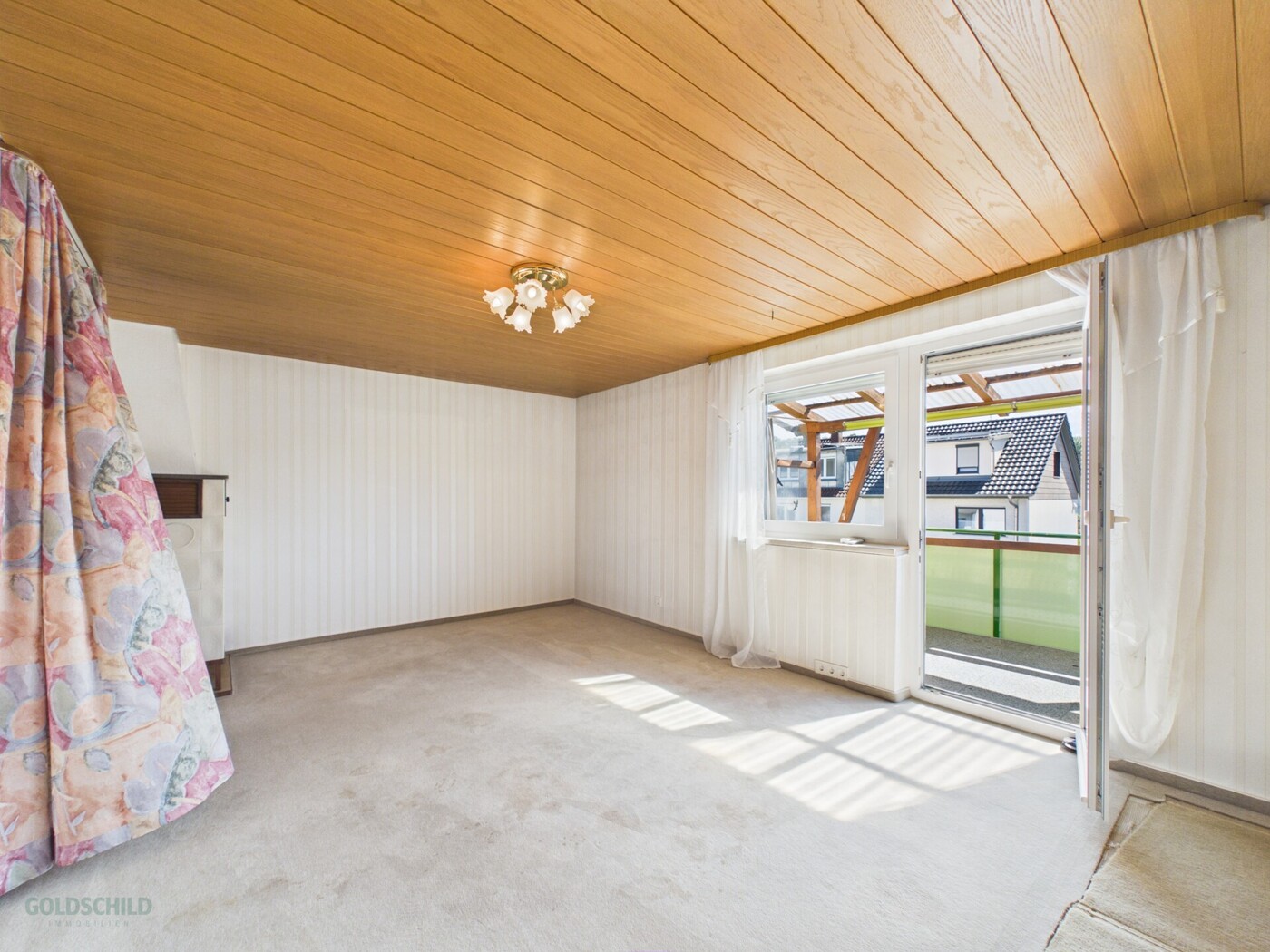 Zweifamilienhaus Großbettlingen OG Wohnung