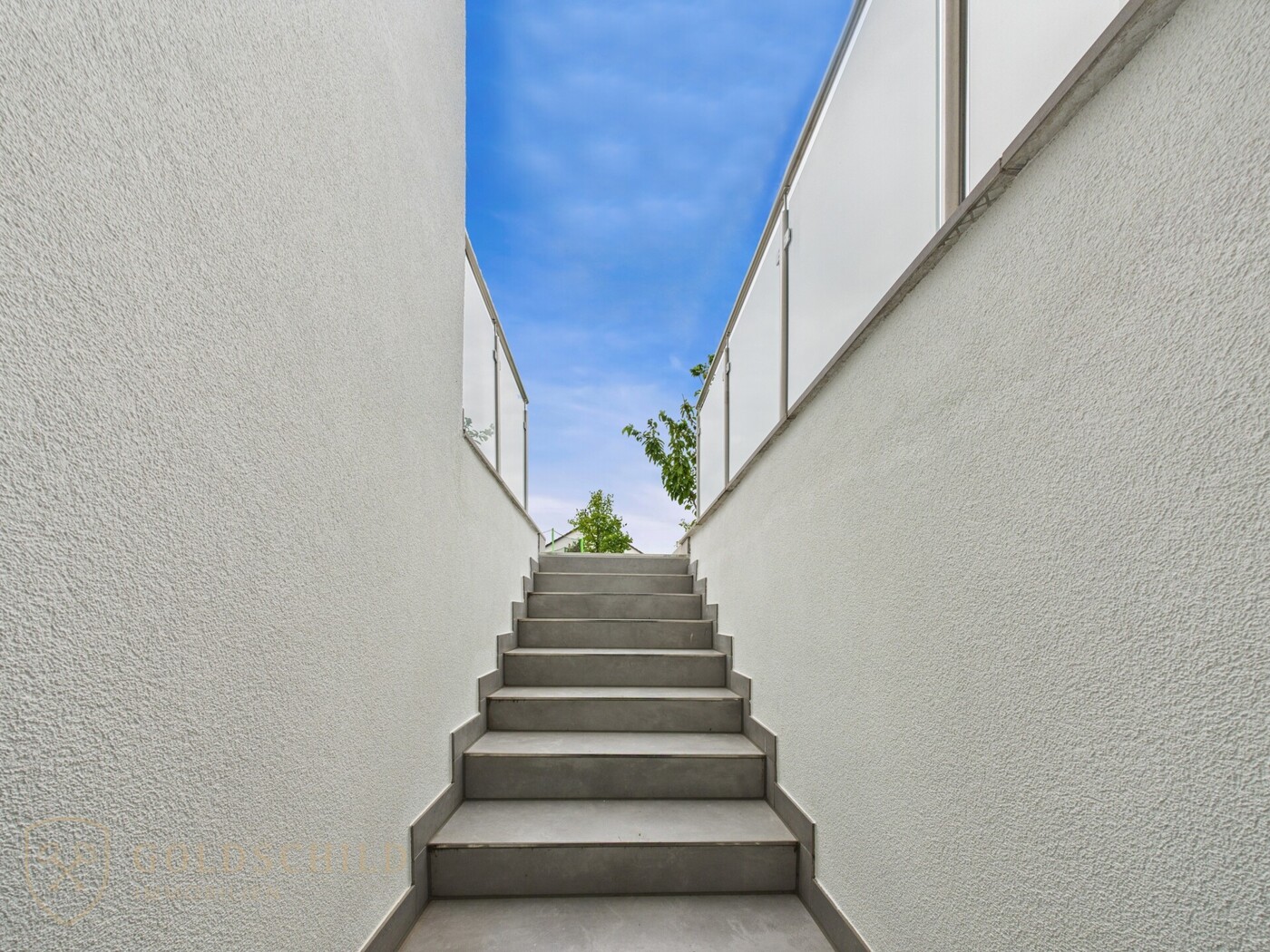 Familienhaus Metzingen Zugnag Einliegerwohnung