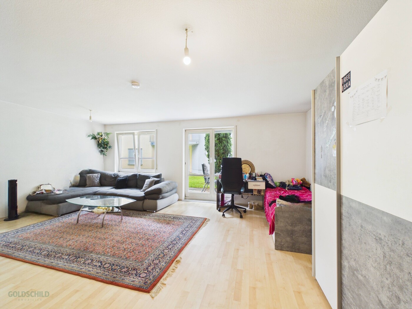 Eigentumswohnung_Neckartenzlingen_Wohnzimmer