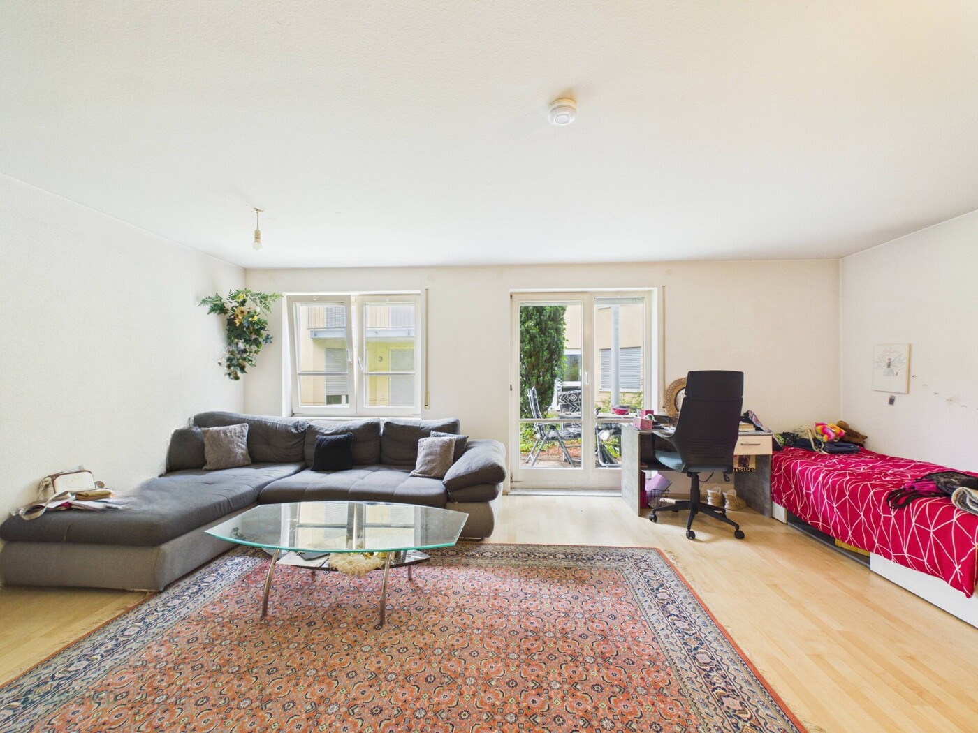 Eigentumswohnung_Neckartenzlingen_Wohnzimmer